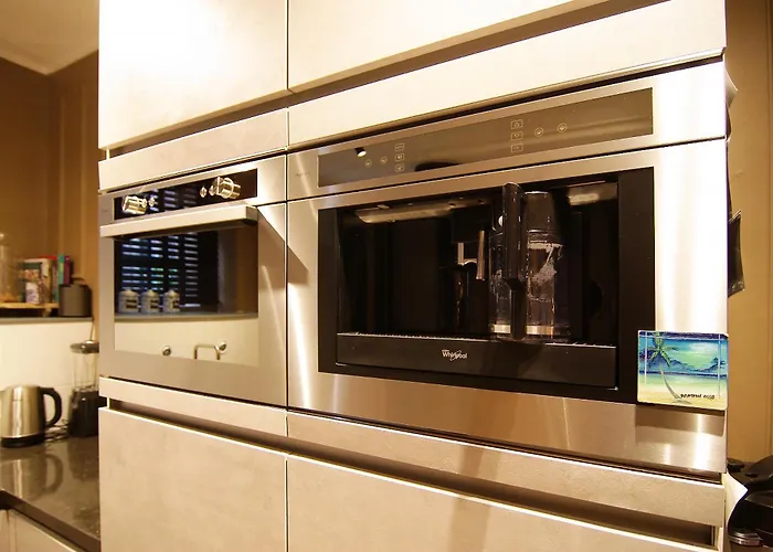 Stunning 2 Bedroom Apt. Heart Of The City! Apartment Amsterdam