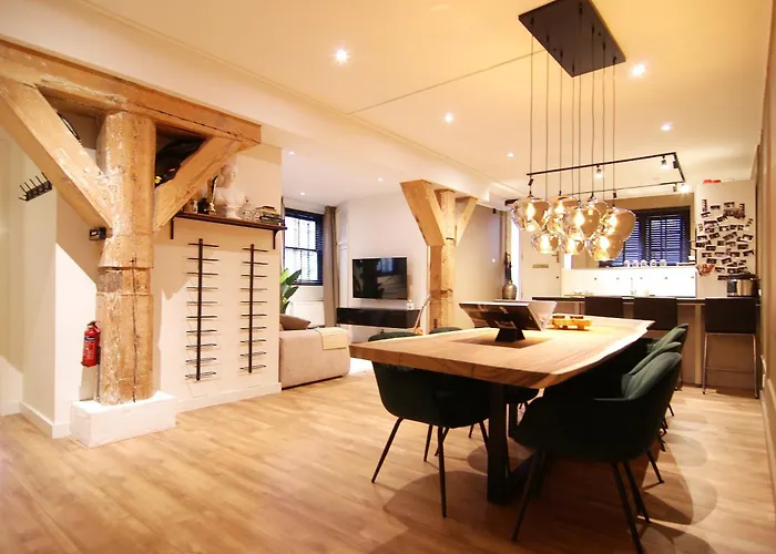 Stunning 2 Bedroom Apt. Heart Of The City! Apartment Amsterdam